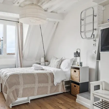 Bnbnova - Le Louvre & Notre-dame Apartment Paris